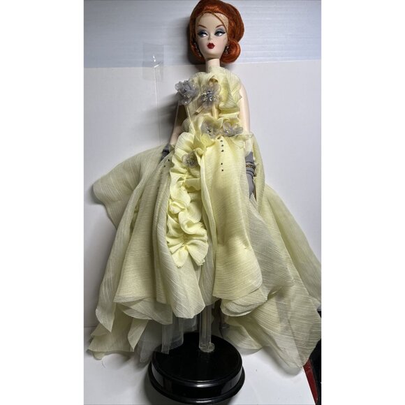 Gala Gown Doll Silkstone Barbie Fashion Model Gold Label Red Head